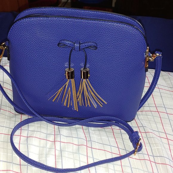 Crossbody Adjustable Purse  w/ Removable Strap  3 compartments   Blue - Picture 2 of 10